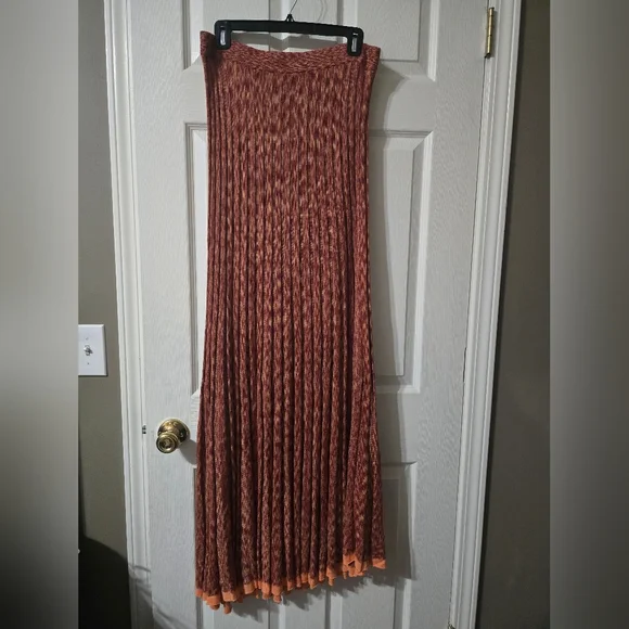 Free People Gold Coast Marbled Print Pleated Knit Boho Maxi Skirt, EUC! - Picture 2 of 10